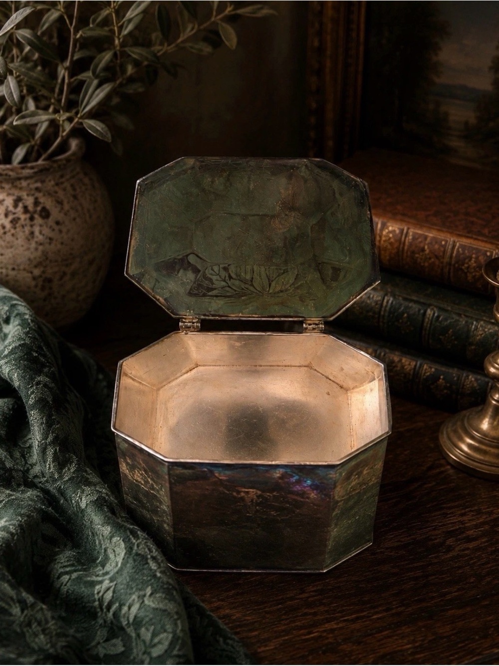 Vintage St. James Brazil Model 11 Octagonal Metal Trinket Box Mid Century Patina - Picture 3 of 6